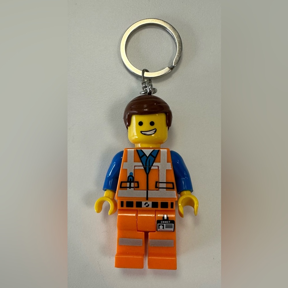 The LEGO Movie 3 inches LGL-KE47 - Emmet Key Light / Chain